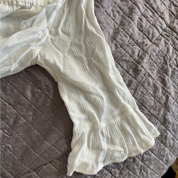 Sancuary lightweight gauze White Women's flutter Top - Picture 5 of 7